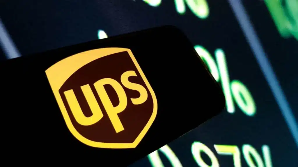 ups layoffs amazon